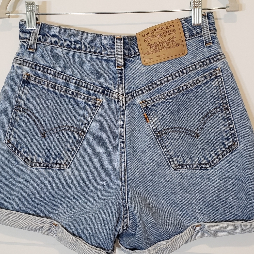 Vintage Levi's Shorts Orange Tag 954  Size 9 (Juniors)  Regular Fit High …